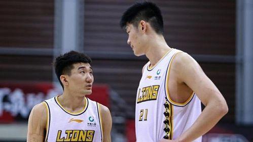 孙铭徽爆料董宇辉视频,视频曝光引发热议  第2张 孙铭徽爆料董宇辉视频,视频曝光引发热议  第2张