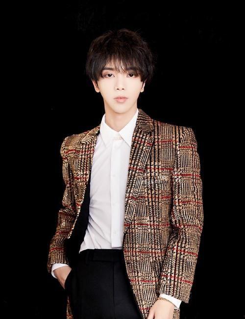 娱乐圈爆料陈思诚是谁的女朋友,神秘女友身份引热议  第3张 娱乐圈爆料陈思诚是谁的女朋友,神秘女友身份引热议  第3张