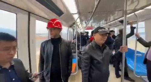轻轨员工爆料视频,揭秘地铁运营背后的真实情况  第2张 轻轨员工爆料视频,揭秘地铁运营背后的真实情况  第2张