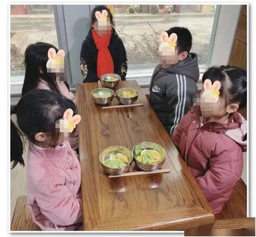 娱乐吃瓜酱幼儿园,揭秘童趣世界里的欢乐与成长  第2张 娱乐吃瓜酱幼儿园,揭秘童趣世界里的欢乐与成长  第2张